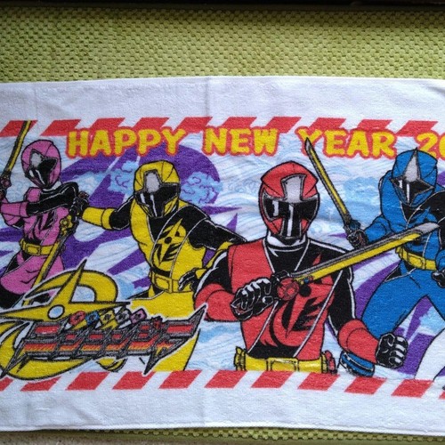 Shuriken sentai ningninger - shuriken,