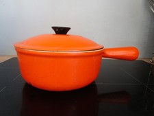 Casserole avec couvercle  en