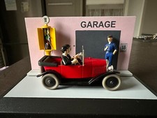 voiture tintin 1/43 diorama Citoën Torpédo rouge