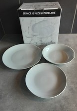 Service De Table En Porcelaine