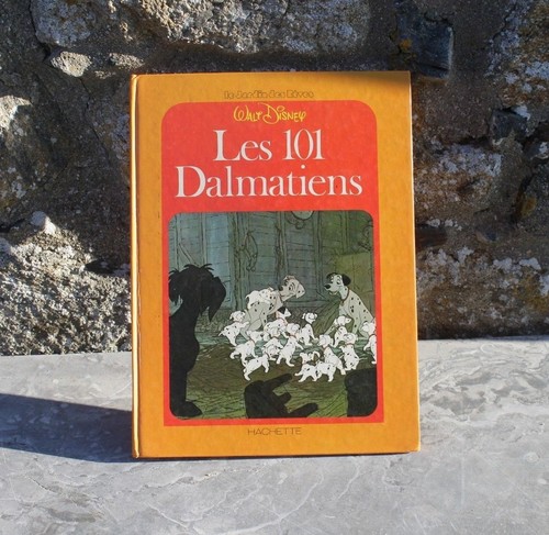 Livre les 101 - , dalmatiens