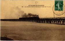 Old postcard Saint-Valery-sur-SOMME Le Chemin de Fer Traverse la Baie (1292124)