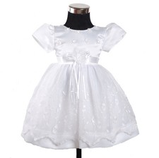 Robe fille à fleur blanches