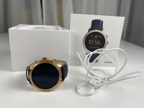 Montre connectée homme fossil - montre,