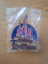 PIN Cast Member Disney