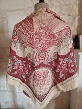 vetement ancien : chale carré