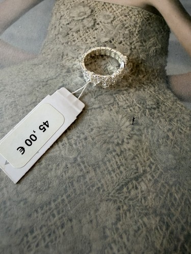 Guess rings authentic - guess, box