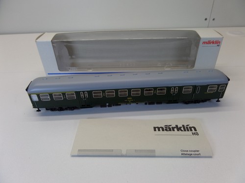 Voiture tourisme märklin - de,