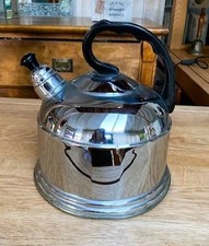 Bouilloire ancienne sifflante