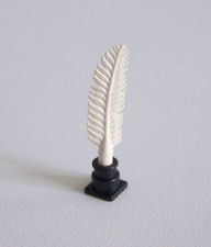 PLAYMOBIL (L1228) MIDDLE AGE - Black Inkmaker & White Feather