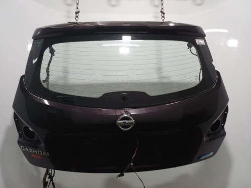 Malle hayon arriere nissan - arriere,