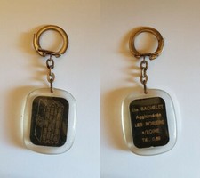 agglomerated stone brick keychain, Ets Bachelet, Les Rosiers sur Loire (pc)