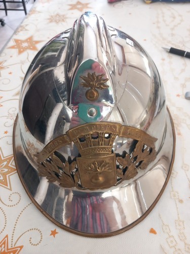 Ancien casque pompier - ancien,