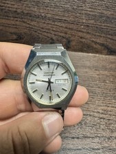 Vintage Bulova Accutron Quartz Watch Mens Day Date Silver Tone 1970s Stainless