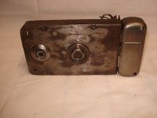 Serrure ancienne avec clé et