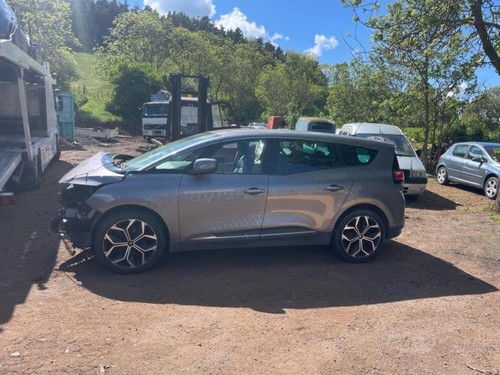 Aile avant gauche renault - aile,