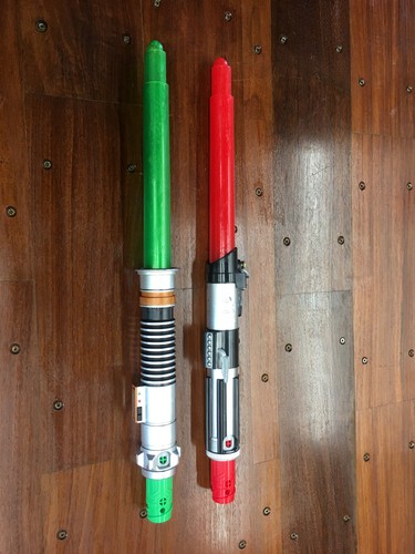 Hasbro sabre laser star wars - hasbro,