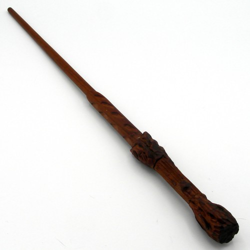 Hand carved mahogany wood - 16",
