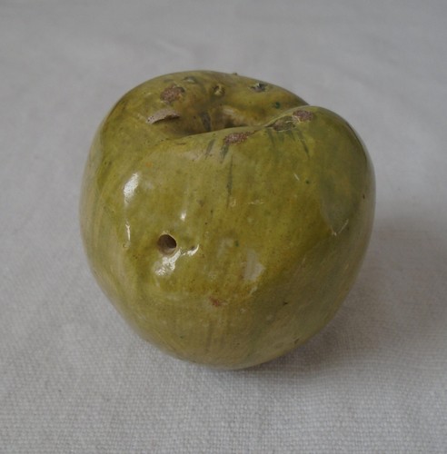 Ancien fruit faience barbotine - ancien,