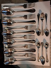 ménagère 6 couverts