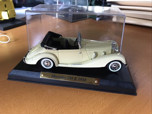 Voiture miniature - voiture, 1/43