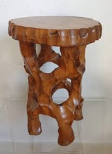 ancien tabouret biomorphique