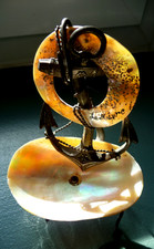 SUPPORT FORME CHAISE en  NACRE