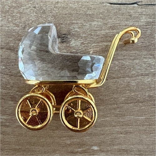 Figurine poussette bébé - , en