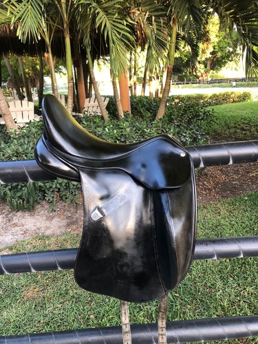 Bates innova dressage saddle - bates,