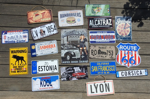 Lot plaques publicitaires - lot, en