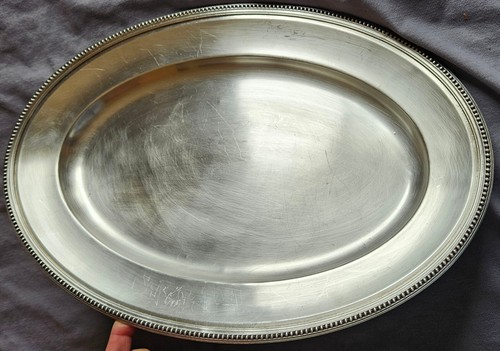 Grand plat ovale métal