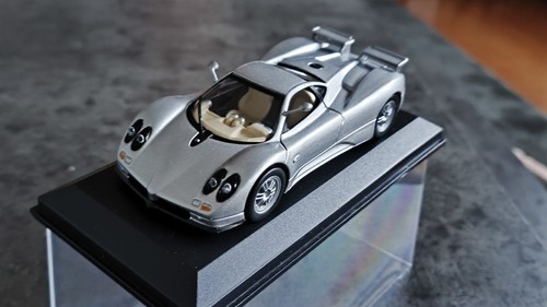 Deagostini pagani zonda - 1/43,