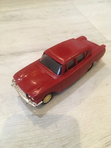 Ancienne ford consul 315 - ford, au
