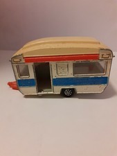 CORGI - 1/36 - CARAVANE AVEC