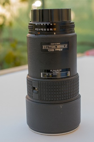 Vends nikon 180 2 - mm, 1:2,8