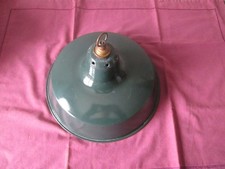 abat-jour ancien en tôle émaillée suspension lustre