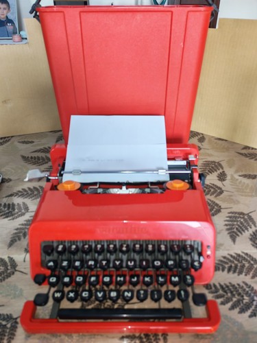 Jolis rare machine écrire - rare,