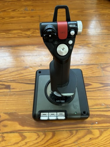 Saitek x52 pro flight control - saitek,