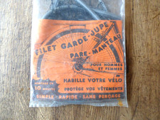 ancien filet garde-robe et pare-manteau pour vélo cycle vintage collection