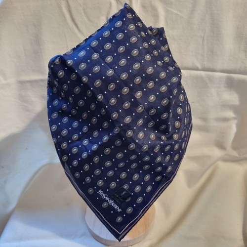 Carré foulard pochette yves - pochette, -yves