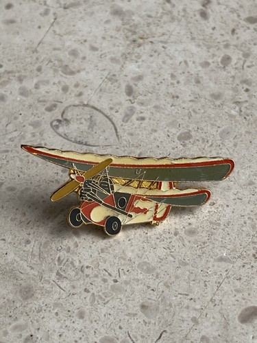 Pin avion hélice - pin’s,
