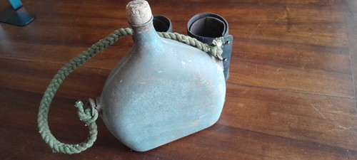 Gourde militaire française