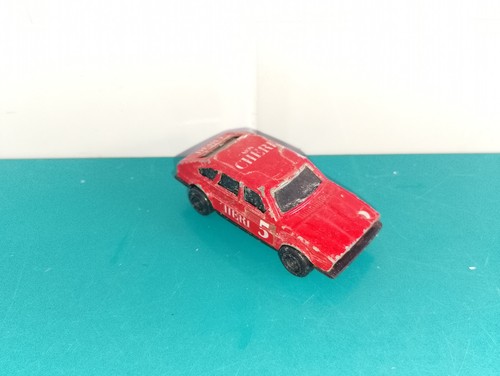 1705262 voiture renault - voiture, 1/64