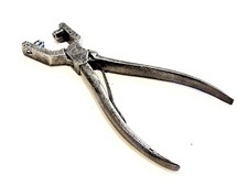 Antique tool superb eyelet clip for shoemaker brand Daudet Paris XXth 