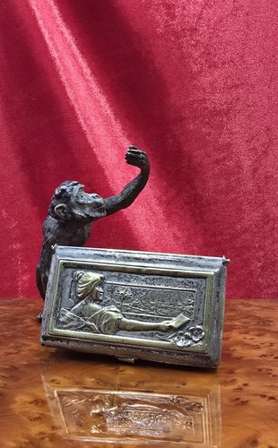 Boite timbre ancienne - boite, metal