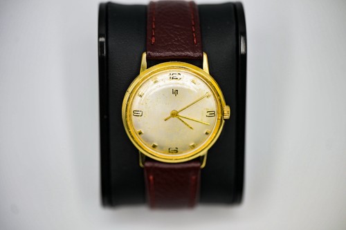 Montre lip mécanique années - lip,