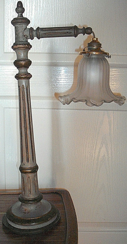 Ancienne lampe poser pied - lampe, à