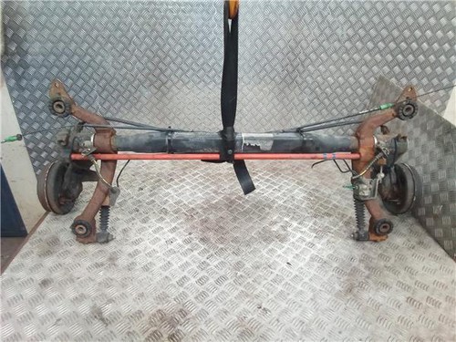 Essieu arriere peugeot 206 - essieu,