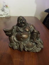 Bouddha en bronze moulé