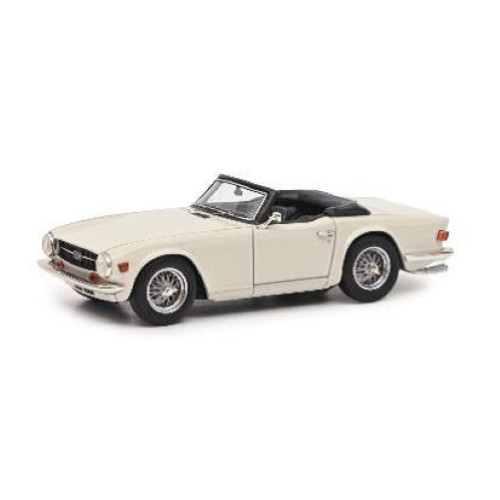 Triumph tr6 1970 white - triumph,
